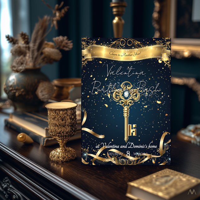 Mystical Nyckel Birthday | Elegant Guld och marin Inbjudningar (Skapare uppladdad)