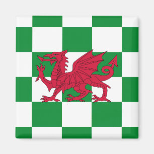Mystical Red Celtic Dragon Flagga of Wales Magnet