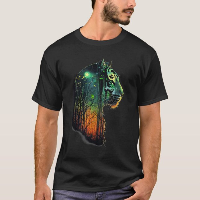 Mystical Tiger Head Silhouette med Forest Inslag T Shirt (Framsida)