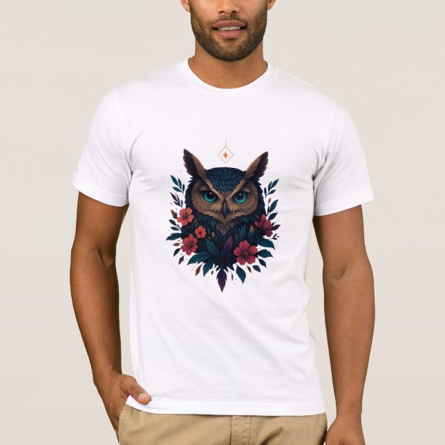 Mystical Uggla Illustration with Flowers - Elegant T Shirt (Framsida)