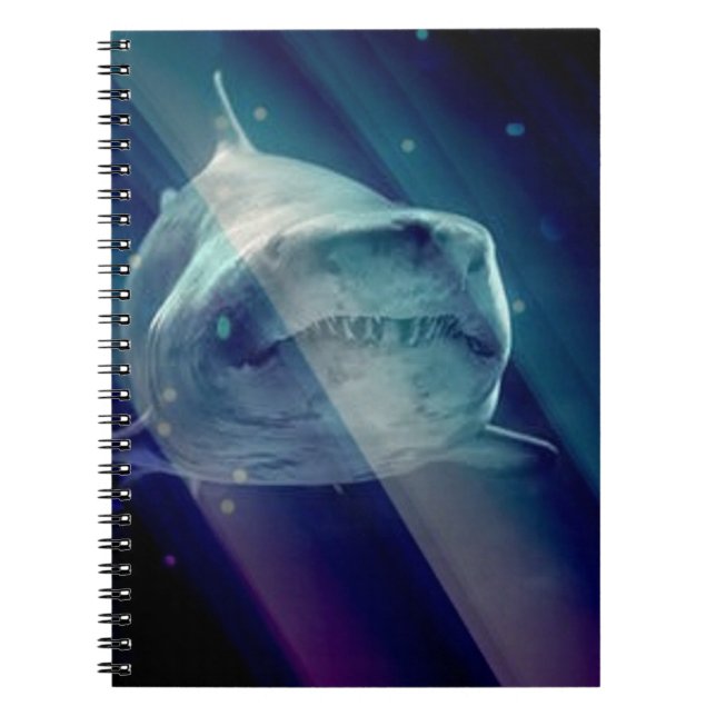 Mystical Underwater Shark Anteckningsbok (Framsidan)