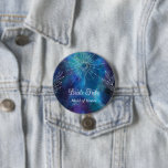 Mystical Watercolor Bachelorette Party Knapp<br><div class="desc">Fira den blivande bruden med den här fantastiska Mystical Bachelorette Party-knappen. Gör en underbar gåva och ett sätt att utse roller för en fullt av magi, mystik och minnen! Den här designen sätter en magisk hågkomst till firande, oavsett om det är en elegant middag eller en vild kväll ut med...</div>