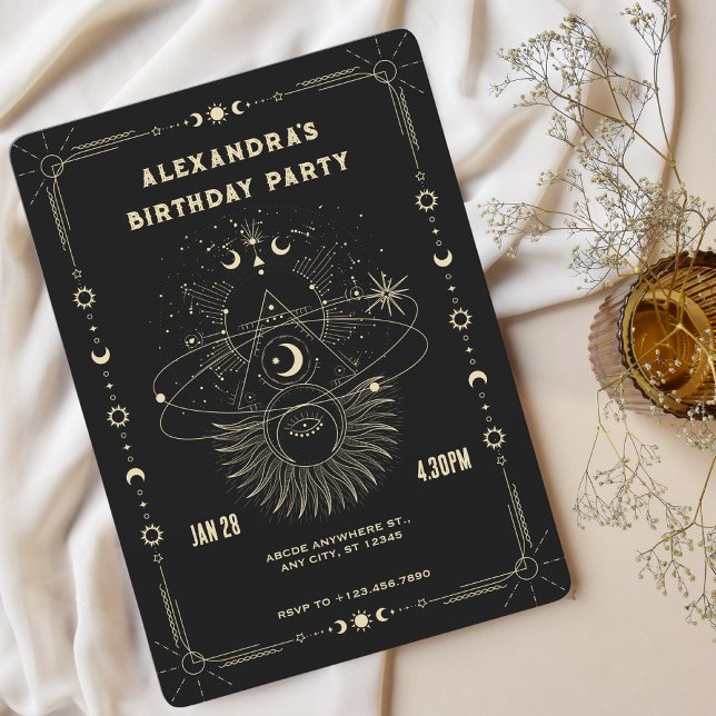 Mystisk konst måne himmelska födelsedagsinbjudan inbjudningar (Skapare uppladdad)