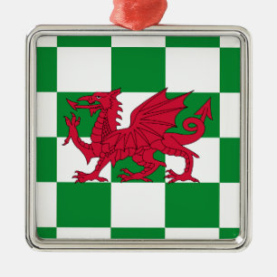 Mystisk röd keltisk drakefana för Wales Julgransprydnad Metall