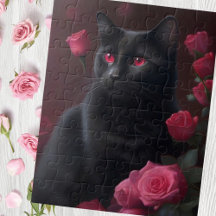 Mystisk svart katt och blommande ro