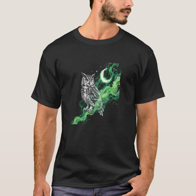 Mystisk Uggla med Måne T-SHIRT - Wildlife art (Framsida)