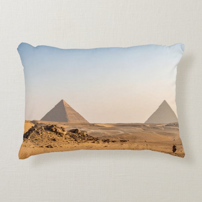 Mystiska pyramider prydnadskudde (Framsidan)