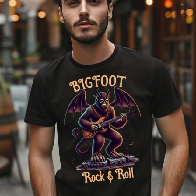 Mythical Rockstar: Bigfoots Guitar Solo T Shirt (Skapare uppladdad)