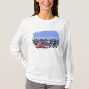 N.A. Kanada, Nova Scotia. En vy över Lunenburg, en T-shirt