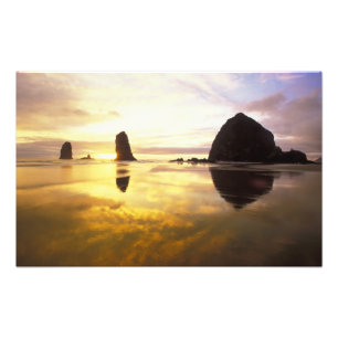 N.A., USA, Oregon, Cannon Beach Solnedgång med Fototryck