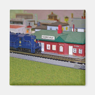 N-fjäll modellerar tågbyn magnet