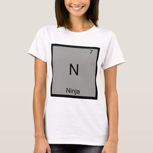 N - Ninja Rolig T-Shirt med Kemiskt Elementsymbol (Framsida)