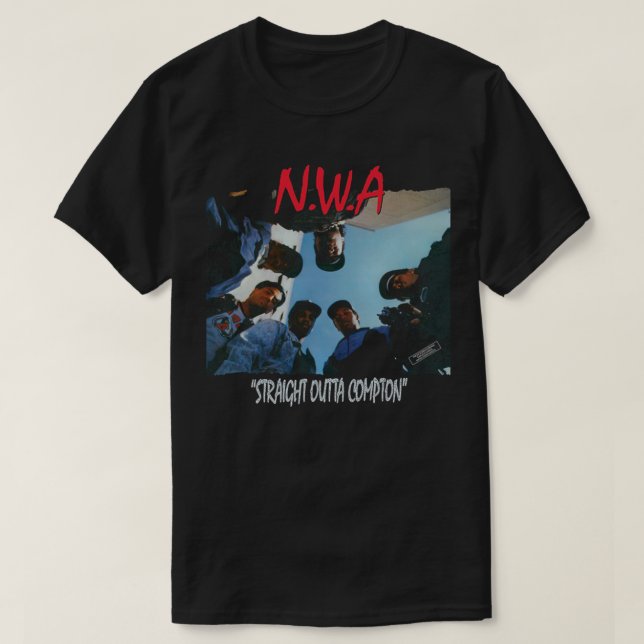 N.W.A GANGSTA Essential T-Shirt (Design framsida)