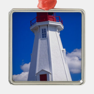 NA, Kanada, New Brunswick, Campobello Island. 3 Julgransprydnad Metall