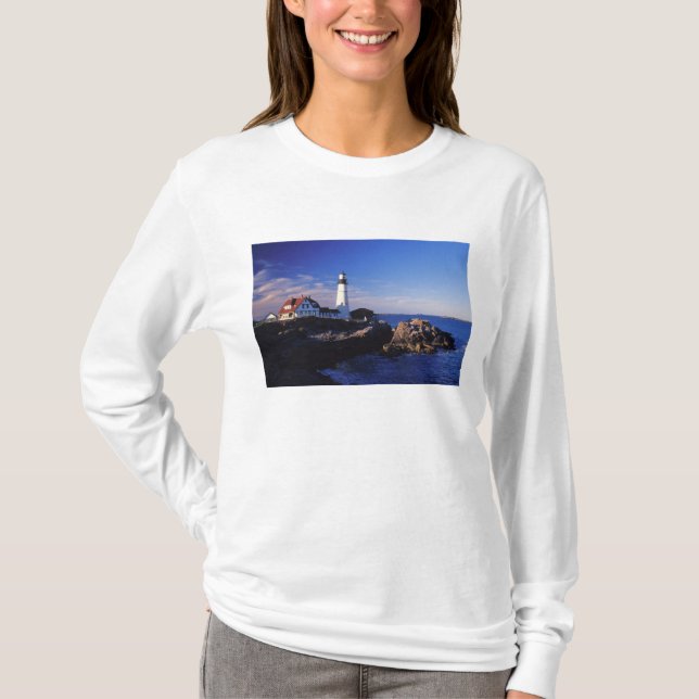 NA, USA, Maine. Portland Head fyr. T-shirt (Framsida)