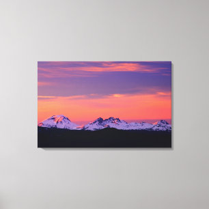 NA, USA, Oregon, The Three Sisters Mountains Canvastryck