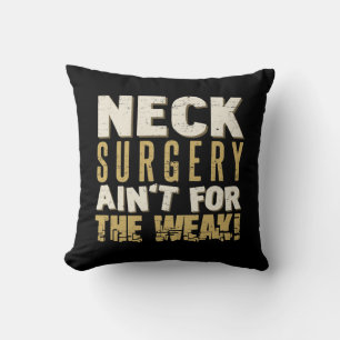 Nacke Surgery Strong Humor Kudde