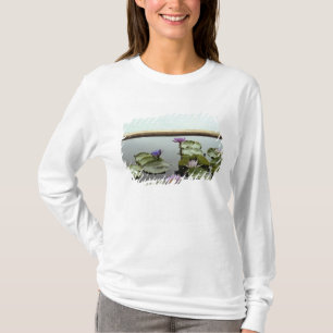 Näckrosor i damm vid hav tee shirt
