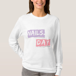 Nagel-dagen - Gentlig manikyr - Skapar Nagel T Shirt