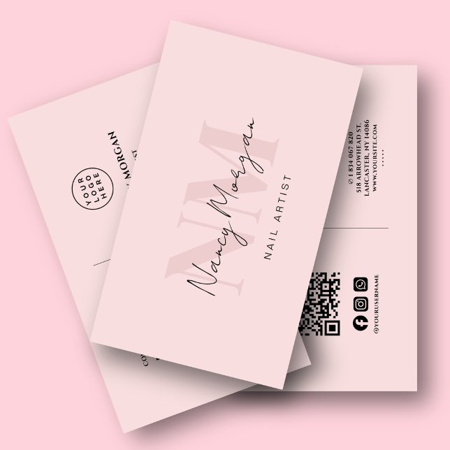 Nagelkonstnär Blush Rosa Monogram Qr-kod Logotyp Visitkort (Skapare uppladdad)