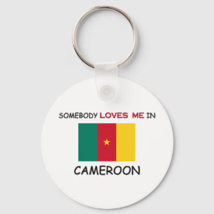 Någon älskar mig i KAMERUN Nyckelring