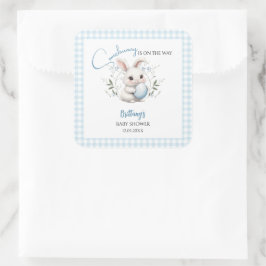 Någon är på Way Boy Påsk Baby Shower Fyrkantigt Klistermärke