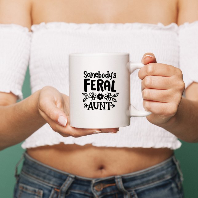 "Någon Feral Moster" med blommor Kaffemugg (Skapare uppladdad)