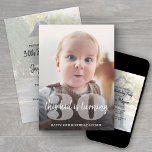 NÅGON födelsedag "Denna Kid" - enkelt Modern 2-fot Inbjudningar<br><div class="desc">Familjen inbjudan och vänner till en födelsedagsfest och bilder med 2-favorit med roligt, moderna fotoinbjudningar av den här Kid-porten. Alla formuleringar i den här mallen är enkla att anpassa. Med Zazzle Design Editor verktyg kan du enkelt anpassa färg, font stilar och overlay opacity. Den minimalistiska svartvita designen har stora, fetstil,...</div>