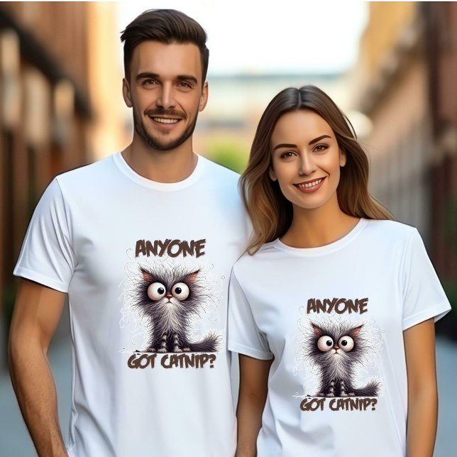Någon Har Catnip? Crazy Cat Unisex T Shirt (Skapare uppladdad)