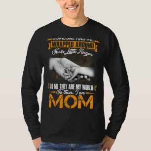 Någon har jag svept runt deras lilla Finger T Shirt