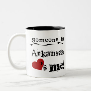 Någon i Arkansas älskar mig Två-Tonad Mugg