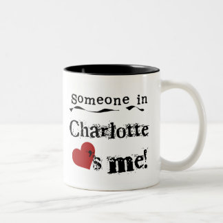 Någon i Charlotte Två-Tonad Mugg
