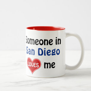 Någon i San Diego kärlek mig Två-Tonad Mugg