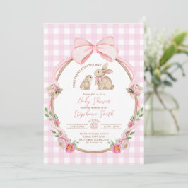 Någon kanin är på väg rosa båge baby shower inbjudningar