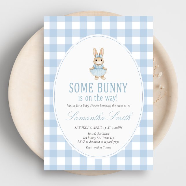 Någon kanin Babyshower Inbjudningar (Gingham Little Bunny Baby Shower Invitation)