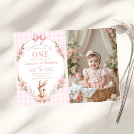 Någon kanin fyller ett 1-års födelsedagsfoto inbjudningar