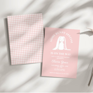Någon kanin särskild rosa gingham baby shower inbjudningar
