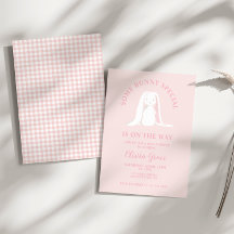 Någon kanin speciell rosa gingham baby shower