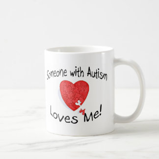 Någon med Autism älskar mig (P Hrt) Kaffemugg