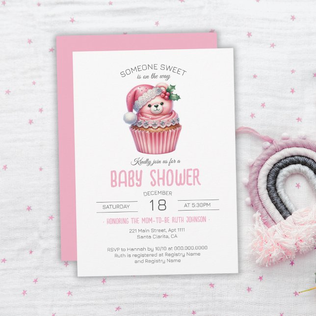 Någon sötad är på väg att få en babyskugga från Cu Inbjudningar (Someone Sweet Is On The Way Cupcake Baby Shower Invitation)
