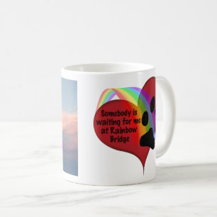 Någon väntar mig på regnbågen överbryggar mug kaffemugg
