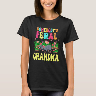 Någons Vilda Mormor Söt Råtta Flibber Flaska Blomm T Shirt