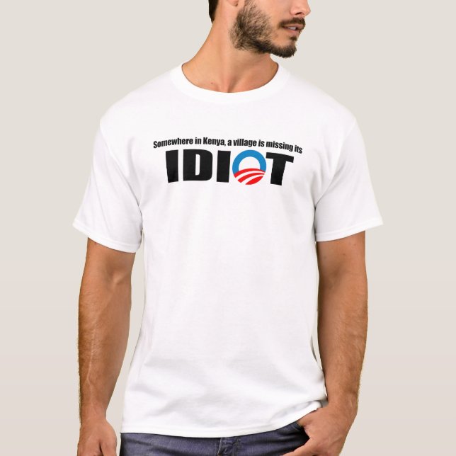 Någonstans i Kenya är en by saknad dess idiot Tröja (Framsida)