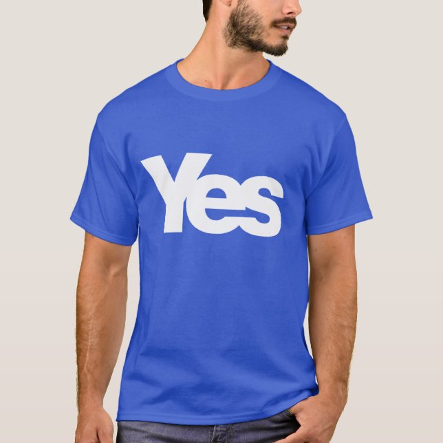 NÅGOT ATT SÄGA JA TILL SKOTTLAND! TEE (Framsida)