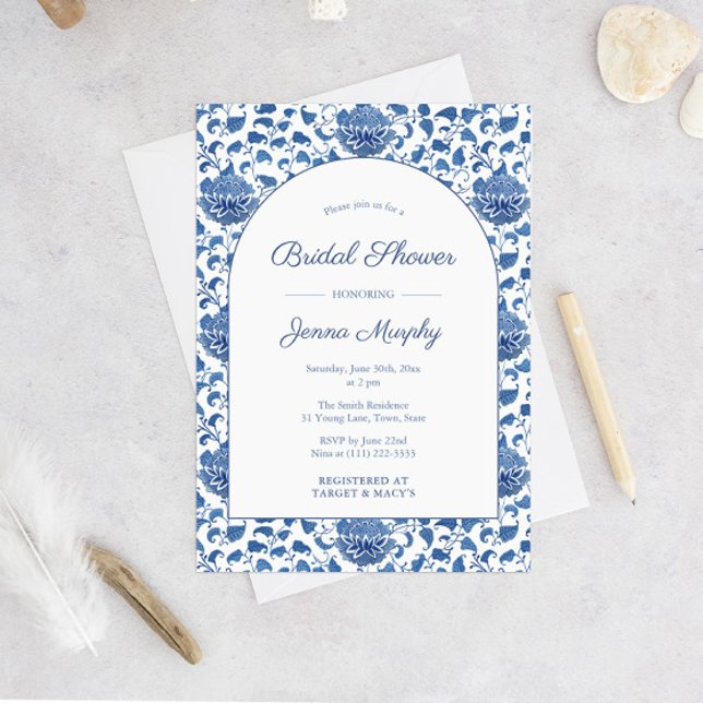 Något Blått Antik Chinoiserie Bröllopsfest Inbjudningar (Arch Shape Blue And White Chinoiserie Pattern Bridal Shower Invitation)