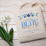 Något Blue Möhippa Bridesmaid Gift Tygkasse<br><div class="desc">Vår "Nåt blått före jag gör"-möhippa till väskan är perfektens sätt att hedra minnet av din speciella dag. Den här vackra toteväskan har häpnadsväckande blå blommigtar som perfekt fångar det traditionella "Nåt blått" temat. I väskan finns också frasen "Nåt blått före jag gör", som lägger till lite elegans och romantik...</div>