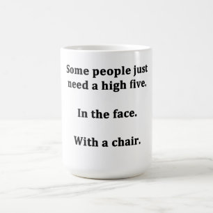Något folk behöver precis en kick fem kaffemugg