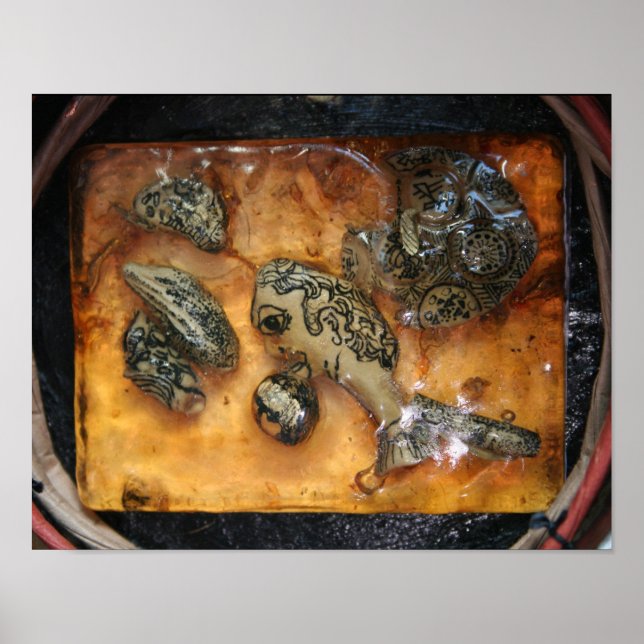 Något märkligt som fångats i den orangefärgade har poster (Framsidan)