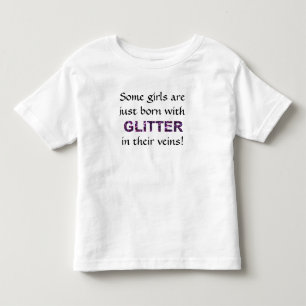 Några flickor som precis är födda med glitter i tröja