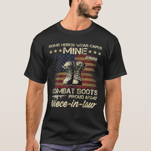 Några Heros Bära Capes Mine Wears Combat Boots Nie T Shirt (Framsida)